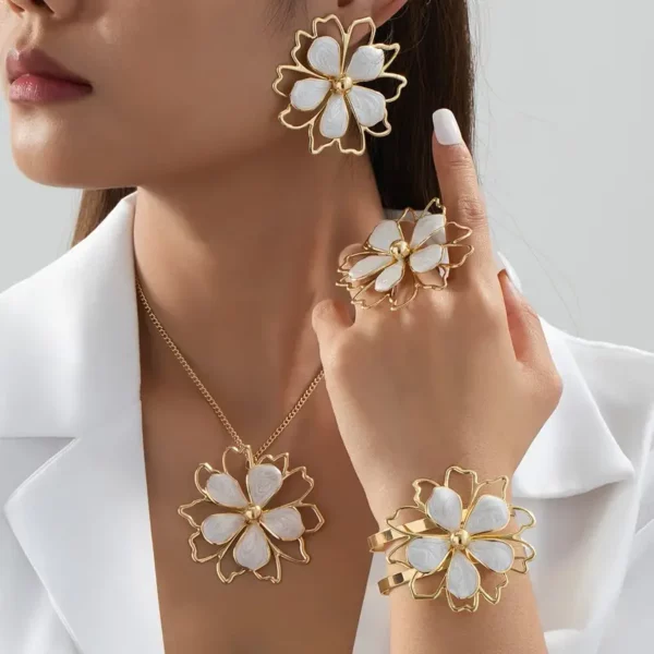 5Pcs Elegant White Flower Jewelry Set
