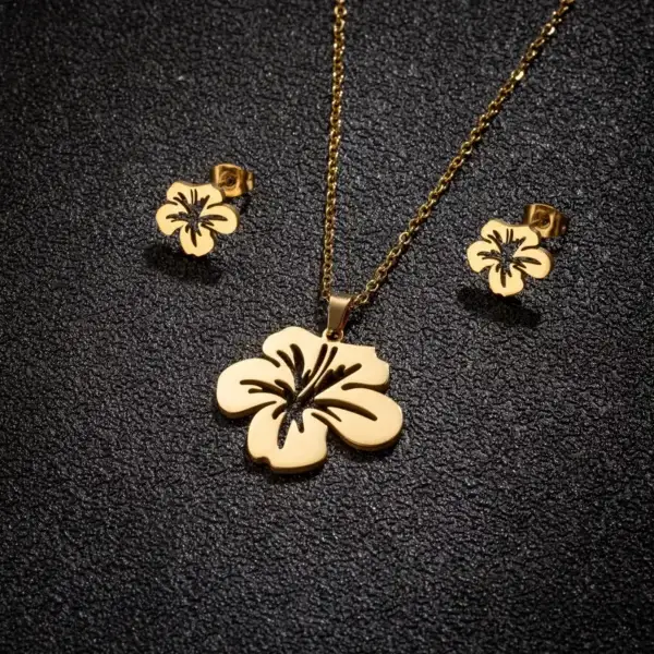 Flower Necklace And Earring Jewelry Set